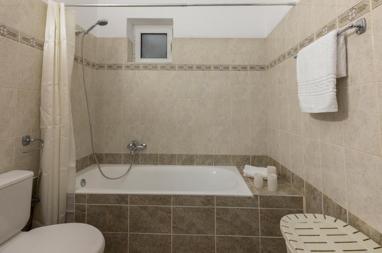 Bon Bonheur Apartments Rhodes City Bagian luar foto